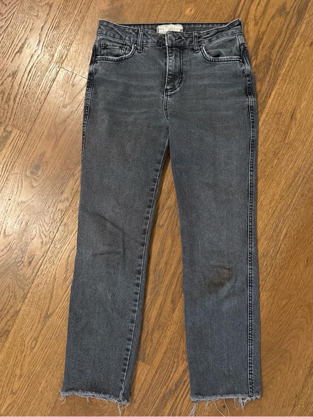 Women’s Straight Leg Jeans — Washed Black